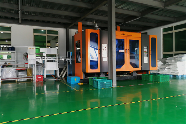 全自動(dòng)吹塑機(jī)